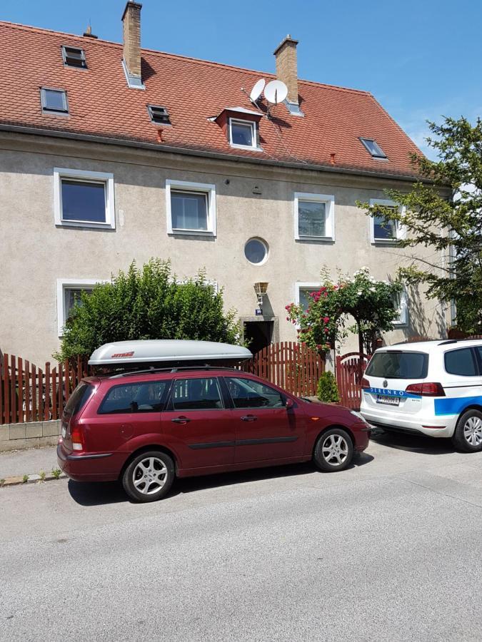 Ferienwohnung Korneuburg Bei Wien -1 Екстер'єр фото