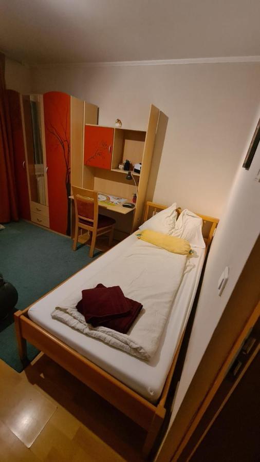 Ferienwohnung Korneuburg Bei Wien -1 Екстер'єр фото