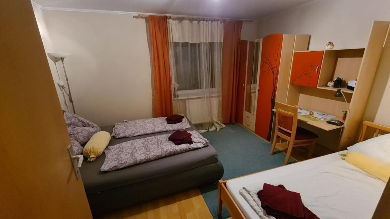 Ferienwohnung Korneuburg Bei Wien -1 Екстер'єр фото